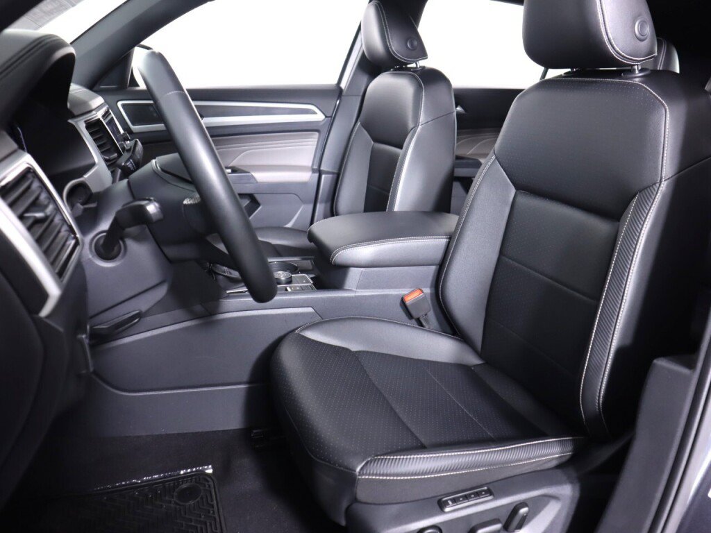 Used 2021 Volkswagen Atlas Cross Sport SEL AWD/4WD image 33