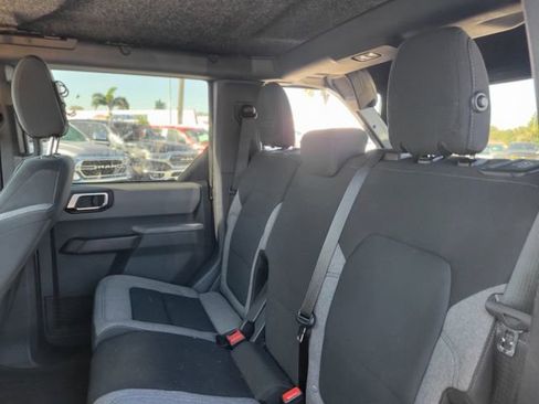 Used 2022 Ford Bronco Big Bend image 8