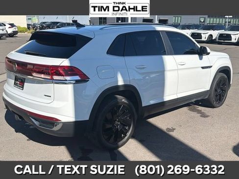 Used 2024 Volkswagen Atlas Cross Sport SE w/ Panoramic Sunroof Package AWD/4WD image 10