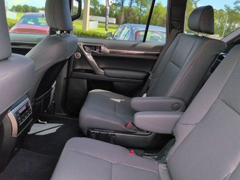 Used 2022 Lexus GX 460 Premium AWD/4WD image 14