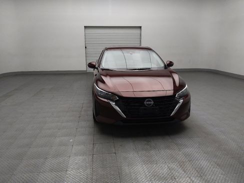 Used 2025 Nissan Sentra SV FWD image 14