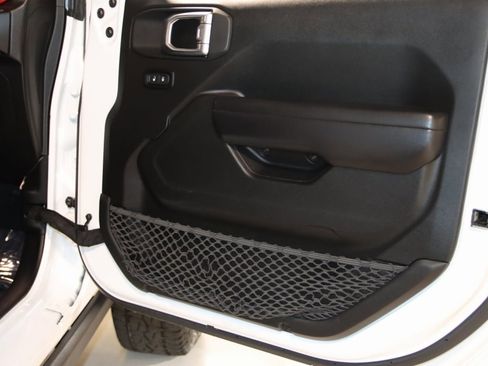 Used 2021 Jeep Wrangler Unlimited Rubicon image 55