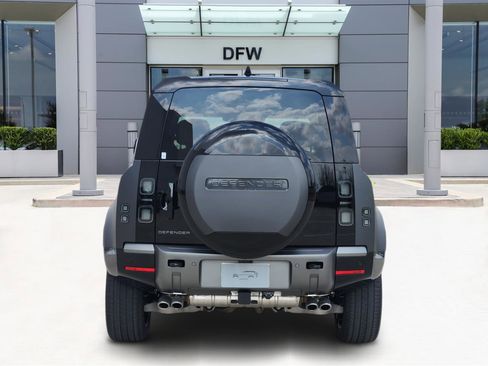 New 2026 Land Rover Defender 110 V8 image 6