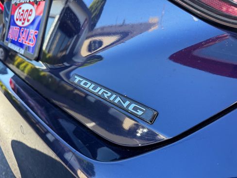 Used 2022 Toyota Avalon Touring w/ Advanced Safety Package image 6