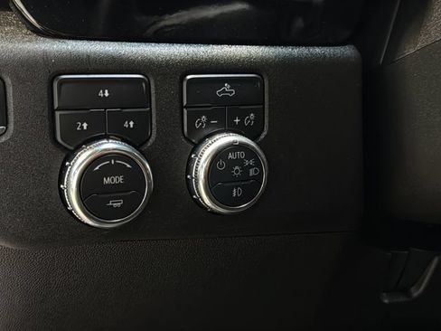 Used 2024 GMC Sierra 3500 SLE w/ SLE Convenience Package AWD/4WD image 35