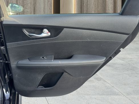 Used 2024 Kia Forte GT-Line image 31