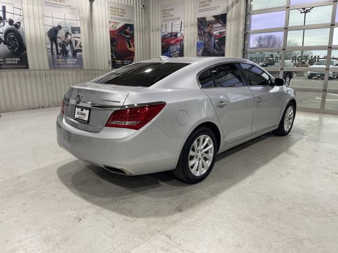 Used 2016 Buick LaCrosse Leather image 3