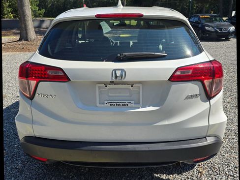 Used 2016 Honda HR-V LX image 10