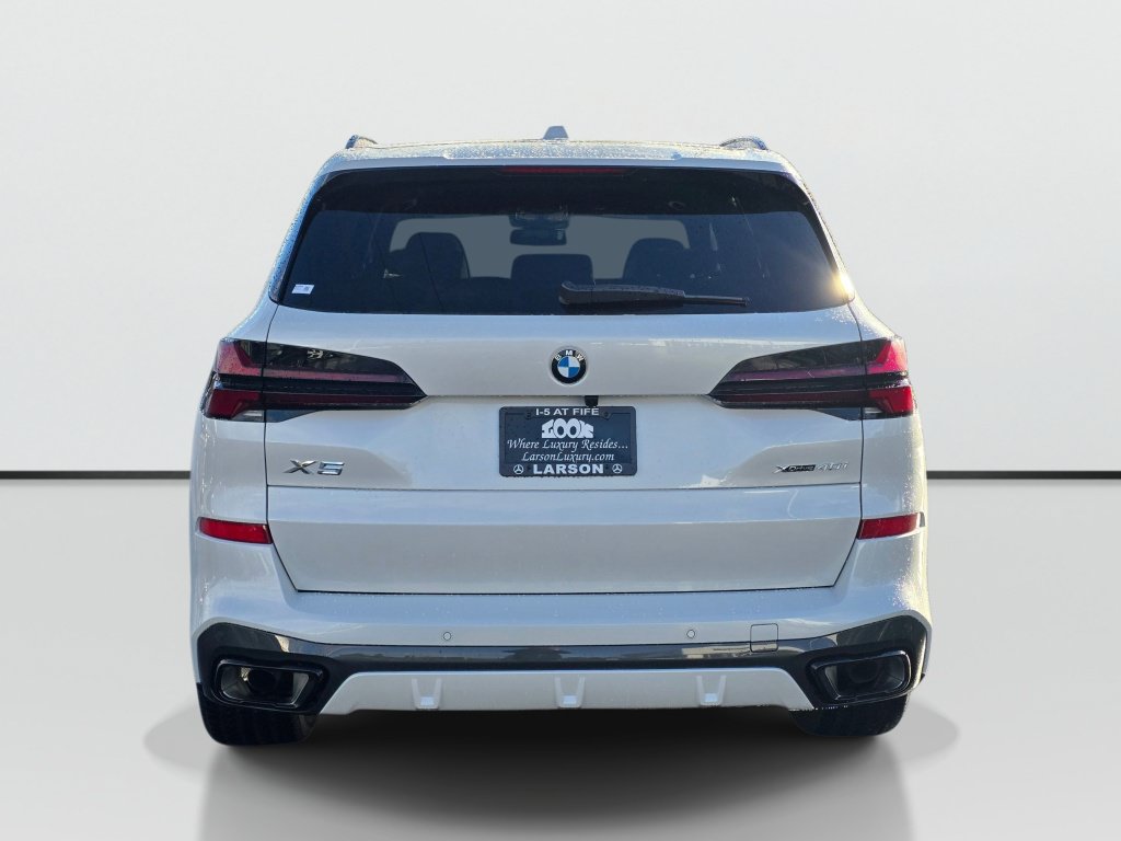 Used 2026 BMW X5 xDrive40i w/ M Sport Package AWD/4WD image 4