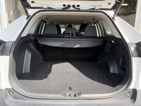 Used 2025 Toyota RAV4 XLE image 33