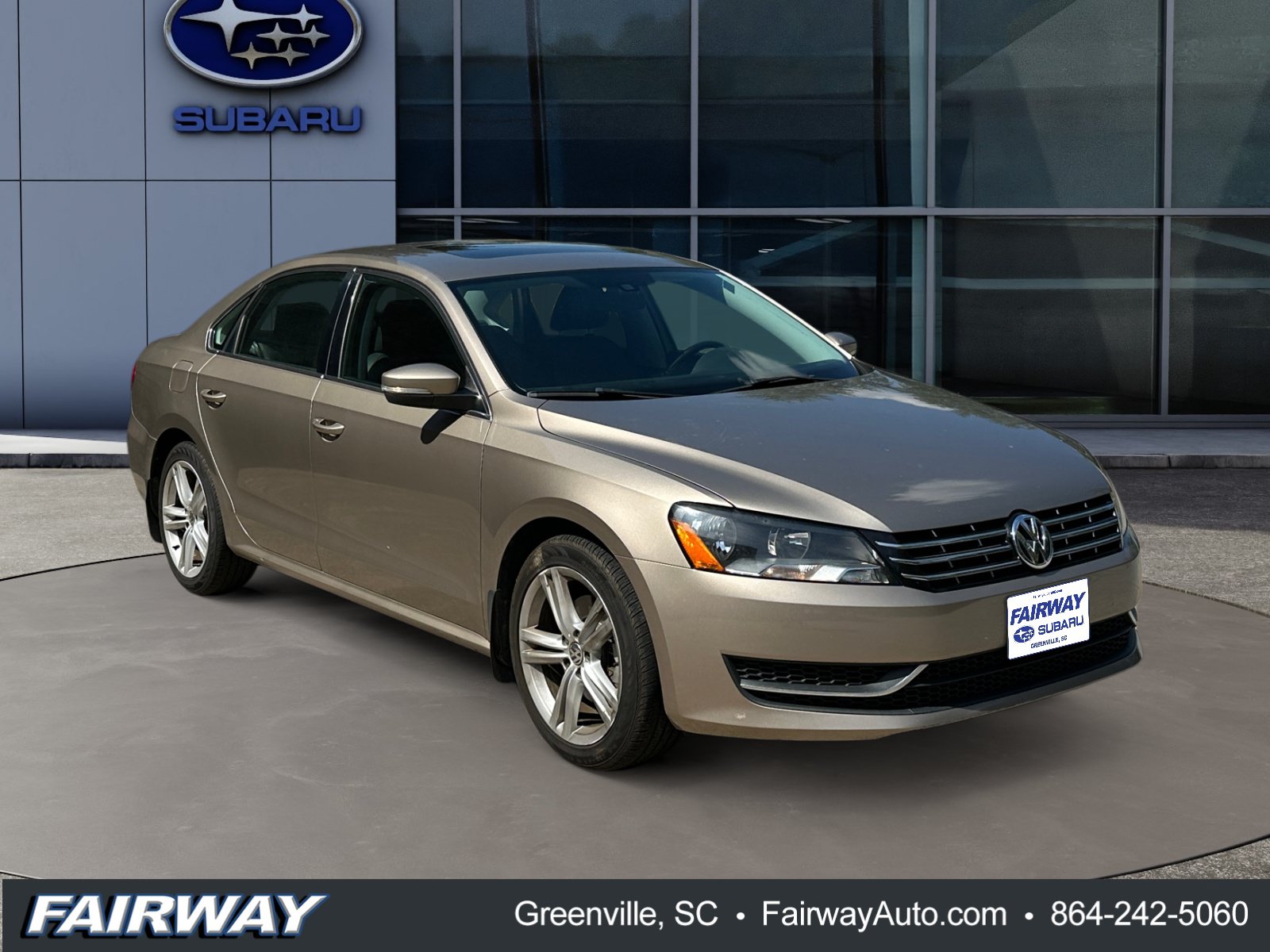 Used 2015 Volkswagen Passat TDI SE FWD image 4
