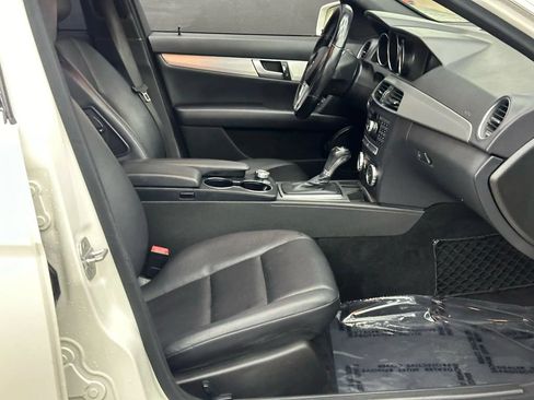 Used 2012 Mercedes-Benz C 300 4MATIC Sedan image 23