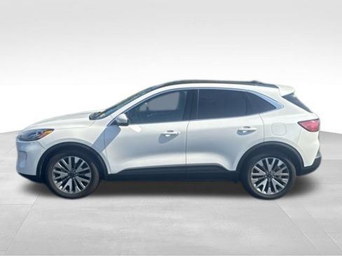Used 2022 Ford Escape Titanium FWD image 5