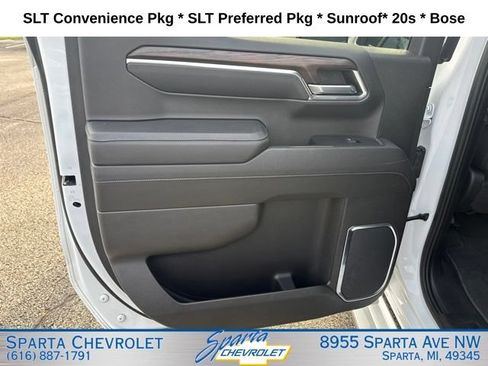Used 2023 GMC Sierra 1500 SLT w/ SLT Convenience Package AWD/4WD image 36