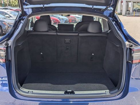 Used 2023 Tesla Model Y Long Range AWD/4WD image 6