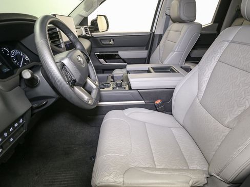 Used 2022 Toyota Tundra Limited image 39