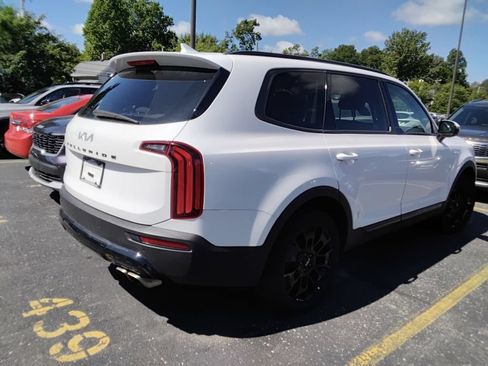 Used 2022 Kia Telluride SX w/ SX Prestige Package AWD/4WD image 6