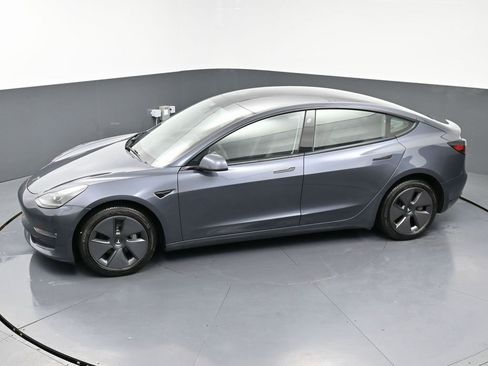 Used 2022 Tesla Model 3 Long Range image 49