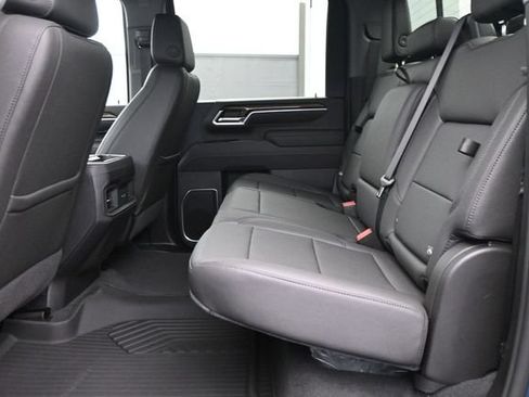 New 2026 Chevrolet Silverado 2500 LT w/ All Star Edition AWD/4WD image 8