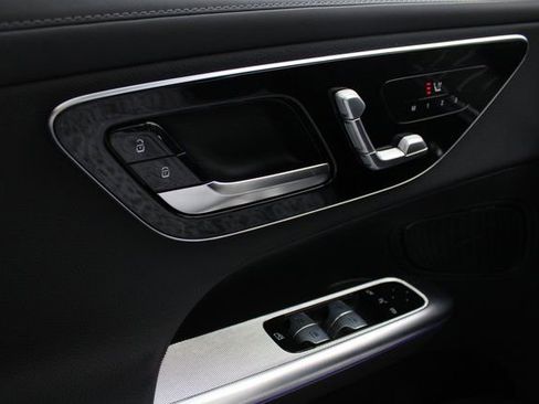 New 2025 Mercedes-Benz GLC 300 4MATIC image 26
