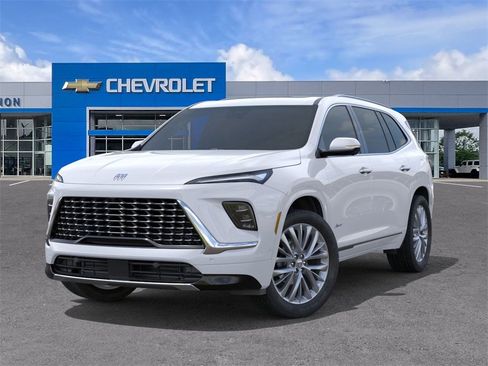 New 2026 Buick Enclave Avenir w/ Super Cruise Package image 6