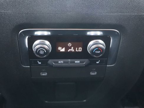 Used 2023 GMC Yukon XL AT4 w/ Max Trailering Package AWD/4WD image 31