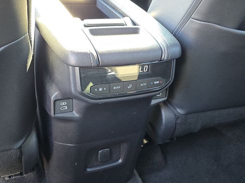 Certified 2024 Toyota Grand Highlander XLE image 16