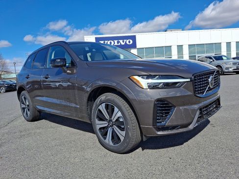 New 2025 Volvo XC60 T8 Core w/ Climate Package image 1