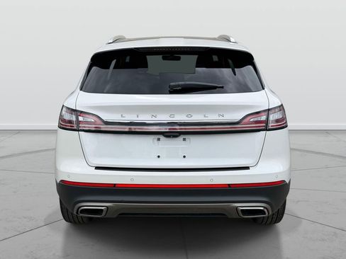 Used 2022 Lincoln Nautilus Reserve AWD/4WD image 7