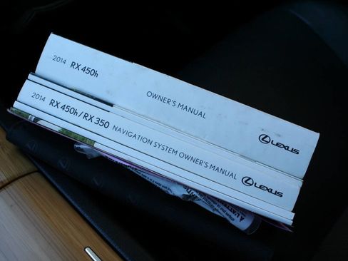Used 2014 Lexus RX 450h AWD image 22