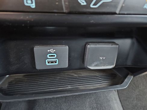 Used 2025 Ford F350 XLT w/ Tremor Off-Road Package image 25