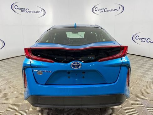 Used 2018 Toyota Prius Prime Plus w/ Carpet Mat Package FWD image 5