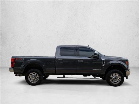 Used 2019 Ford F250 Lariat w/ Lariat Ultimate Package image 4
