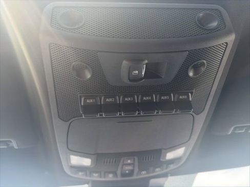 Used 2022 Ford F250 Lariat w/ Lariat Ultimate Package AWD/4WD image 25