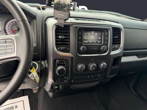 Used 2022 RAM 1500 Warlock AWD/4WD image 11