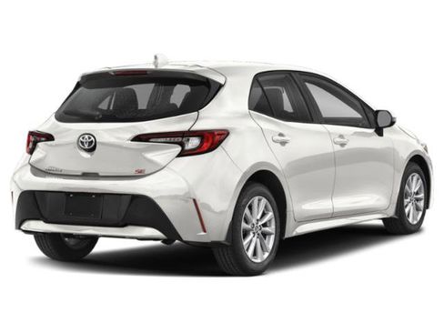 New 2026 Toyota Corolla SE image 2