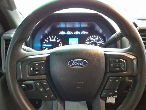 Certified 2020 Ford F250 XL w/ Power Equipment Group image 22