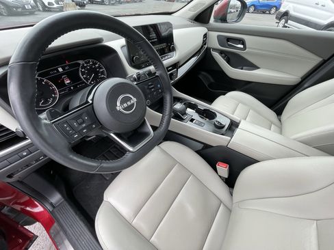 Used 2023 Nissan Rogue SL w/ SL Premium Package image 20