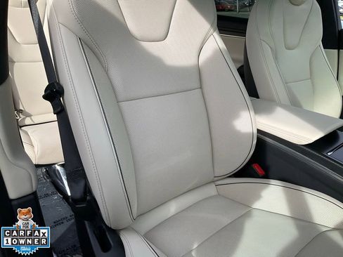 Used 2023 Tesla Model X Plaid image 77