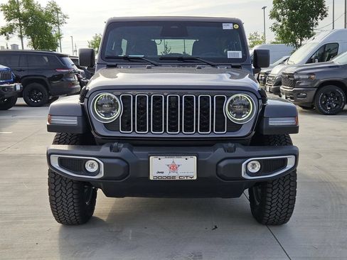 New 2026 Jeep Wrangler Unlimited Sahara AWD/4WD image 5