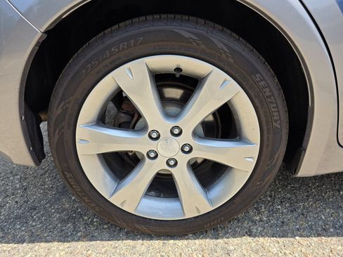 Used 2010 Subaru Impreza Outback Sport AWD/4WD image 40