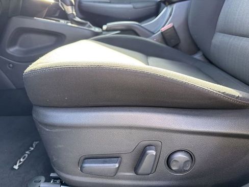 Used 2023 Hyundai Kona SEL w/ Convenience Package image 13