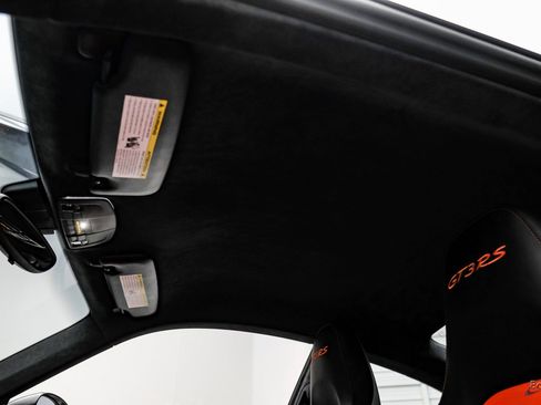 Used 2016 Porsche 911 GT3 RS image 34