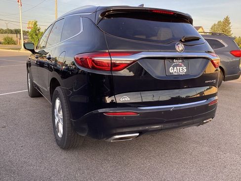 Used 2019 Buick Enclave Premium AWD/4WD image 4