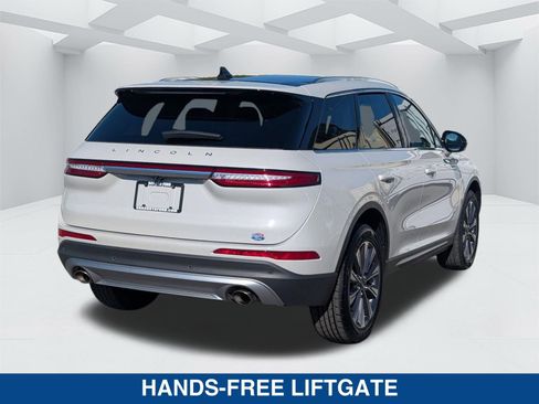 Used 2021 Lincoln Corsair Reserve image 4