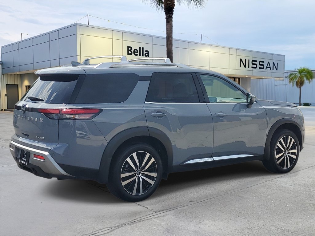 Used 2025 Nissan Pathfinder Platinum w/ Cargo Package FWD image 7