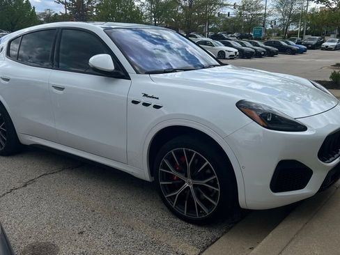 Used 2023 Maserati Grecale Modena AWD/4WD image 1