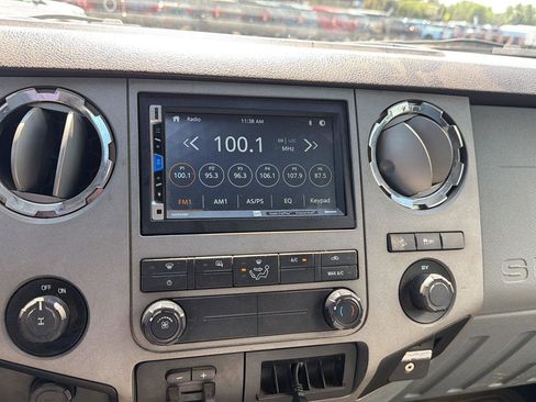 Used 2013 Ford F250 XLT w/ XLT Interior Pkg AWD/4WD image 14