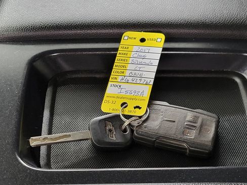 Used 2017 Chevrolet Silverado 1500 LT w/ All Star Edition image 25