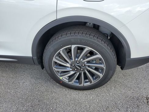 New 2026 Lincoln Corsair Reserve image 8